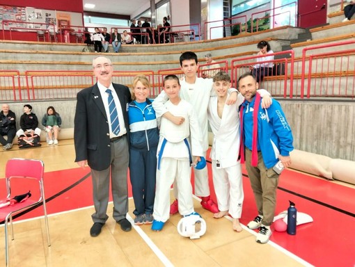 Karate | Full Metal Albenga. Triplo podio per i ragazzi del maestro Tripodi: "A loro non posso chiedere di più"