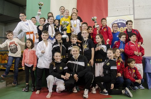 Karate Club Savona: aprile dedicato ai Giovanissimi Karate Club Savona: aprile dedicato ai Giovanissimi