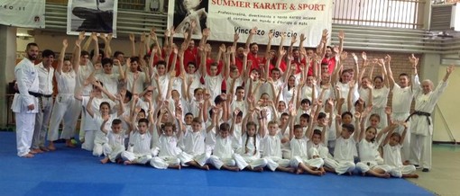 Gare di fine stagione, esami e stage per gli atleti del Karate Club Savona