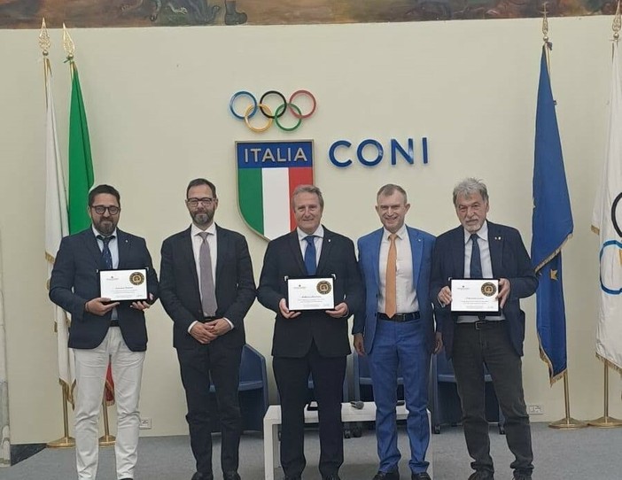 Libertas | Targa d'onore per Roberto Pizzorno alla Festa dei Tecnici di Roma Libertas | Targa d'onore per Roberto Pizzorno alla Festa dei Tecnici di Roma