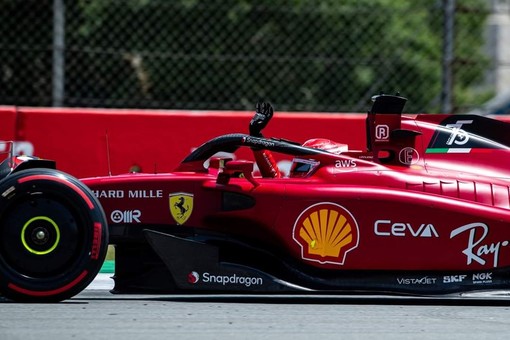 F1. Spagna amara per Leclerc: il monegasco si ritira, la sua Ferrari lo tradisce mentre era al comando