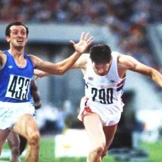 Un minuto di raccoglimento su tutti i campi per ricordare Pietro Mennea Un minuto di raccoglimento su tutti i campi per ricordare Pietro Mennea