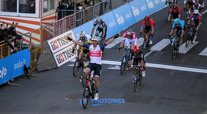 Milano - Sanremo. Il punto di Ivo Bensa: "Avevo pronosticato Ewan, ancora pochi metri e avrebbe superato Stuyven"