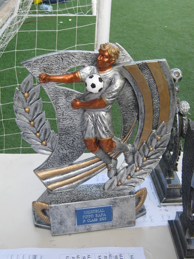 Calcio: anche gli arbitri scendono in campo, stasera a Pietra Ligure il XIII Torneo Pippo Rapa