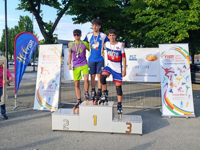 Pattinaggio. Trasferta con podio per l'MM70 Skate Roller Sports, Luca Monachesi terzo nella categoria Juniores Maschile Pattinaggio. Trasferta con podio per l'MM70 Skate Roller Sports, Luca Monachesi terzo nella categoria Juniores Maschile