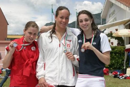 Nuoto: Erica Musso sugli scudi, battaglia e spettacolo insieme a Diletta Carli Nuoto: Erica Musso sugli scudi, battaglia e spettacolo insieme a Diletta Carli