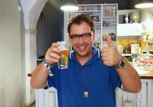 Calcio, Nolese. Davide Parisi ricorprirà il ruolo di addetto all'arbitro anche nel prossimo campionato Calcio, Nolese. Davide Parisi ricorprirà il ruolo di addetto all'arbitro anche nel prossimo campionato