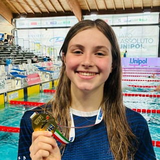 Nuoto giovanile | Virginia Uccelli regina d’Italia: secondo titolo consecutivo nei 5 km