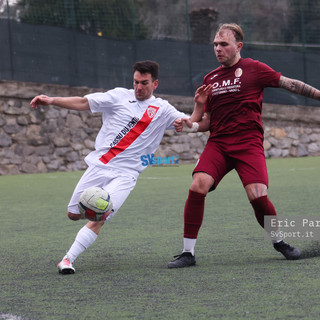 Calcio, Seconda Categoria. Pomeriggio ricco di appuntamenti nei gironi A e B Calcio, Seconda Categoria. Pomeriggio ricco di appuntamenti nei gironi A e B