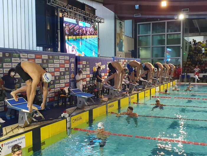 Nuoto: il Trofeo Sapio parte con i record di Matteo Lamberti e Francesca Fangio Nuoto: il Trofeo Sapio parte con i record di Matteo Lamberti e Francesca Fangio