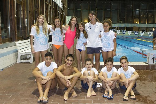 Nuoto: ben 17 medagoie d'oro per gli esordienti savonesi al meeting di Loano