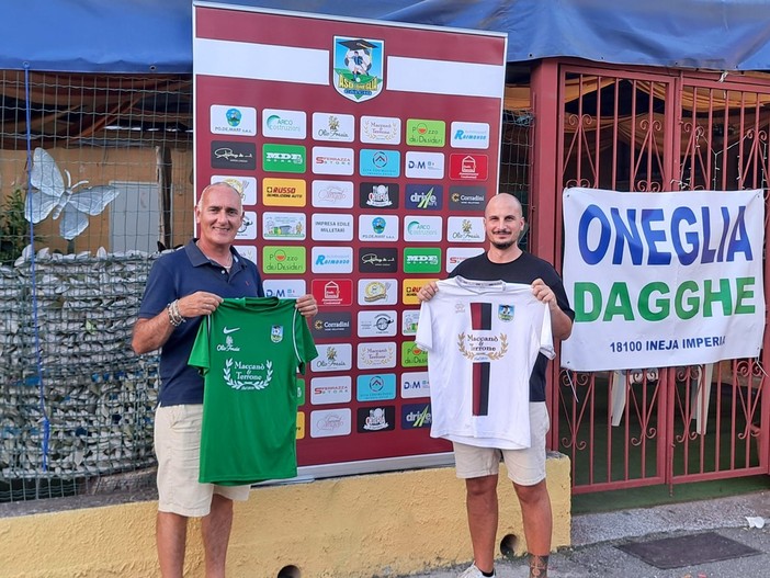 Oneglia Calcio, il 20 agosto parte ufficialmente la preparazione. Il dirigente Palumbo: "Ora si comincia a fare sul serio" Oneglia Calcio, il 20 agosto parte ufficialmente la preparazione. Il dirigente Palumbo: "Ora si comincia a fare sul serio"