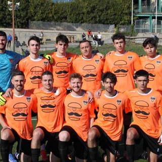 Calcio. L'Ospedaletti cbiude la prima fase battendo 4-3 la Genova Calcio. Il presidente Barbagallo: "L'Ozenda ci aiuta tanto"