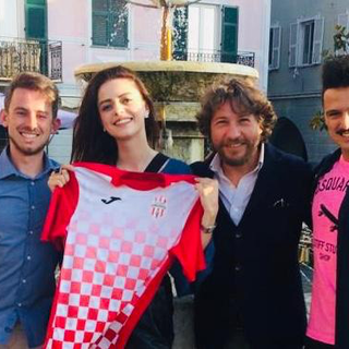 Calcio. L'Olimpia Carcarese vara il nuovo progetto targato Dino Vercelli. Annalisa Scarrone e Luca Castiglia presidenti onorari