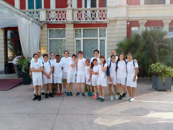 Al trofeo Pinocchio di tiro con l'arco, buoni risultati per la squadra della Liguria con un nono posto nella classifica assoluta Al trofeo Pinocchio di tiro con l'arco, buoni risultati per la squadra della Liguria con un nono posto nella classifica assoluta