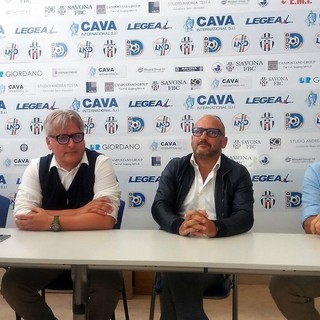Calcio, Savona. Mister Tabbiani si presenta: "Sono felice, abbiamo puntato su giocatori dall'importante caratura umana" (VIDEO)