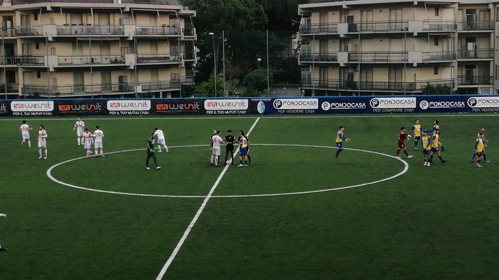Calcio, Eccellenza. Il colpo di Parodi spezza l'equilibrio, la Genova Calcio si impone a Pietra 1-0