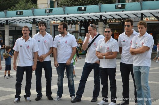 Le immagini della presentazione in "Sala Rossa" Le immagini della presentazione in "Sala Rossa"