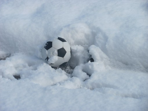 Calcio. La neve impone il primo rinvio, in Prima B oggi si giocherà solo Multedo - Spotornese Calcio. La neve impone il primo rinvio, in Prima B oggi si giocherà solo Multedo - Spotornese