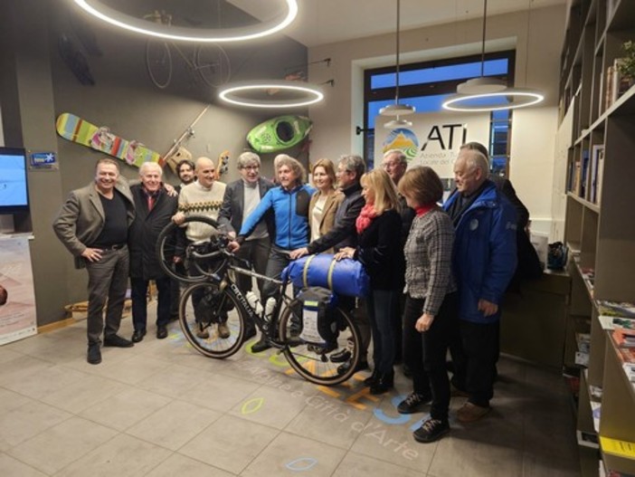 "Pedalando tra le aquile": due nuove avventure per la sesta edizione (Foto e Video) "Pedalando tra le aquile": due nuove avventure per la sesta edizione (Foto e Video)