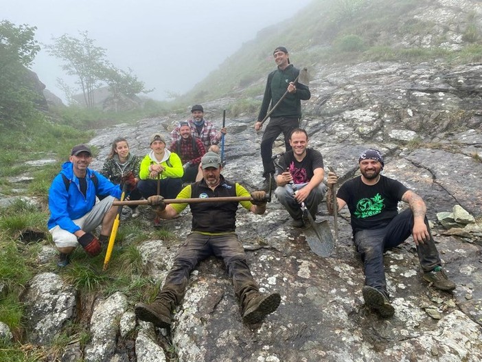 Outdoor. Pulizia speciale per il sentiero "Pigo", fiore all'occhiello del Parco del Beigua (FOTO) Outdoor. Pulizia speciale per il sentiero "Pigo", fiore all'occhiello del Parco del Beigua (FOTO)