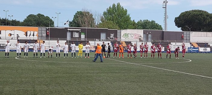 Calcio | Il Pontelungo saluta il "Riva" con una vittoria, il Legino si deve arrendere 2-1 ai granata