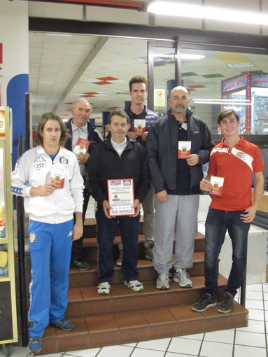 Bowling: sulle piste di Diano Castello, Fabio Curto superstar nel Trofeo Girasole Pizza & Griglia Bowling: sulle piste di Diano Castello, Fabio Curto superstar nel Trofeo Girasole Pizza & Griglia