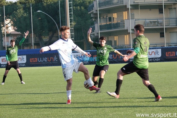 Calcio. Eccellenza, playoff e playout, le savonesi devono cambiare passo dopo un avvio stentato. Finale al "Borel" con la Fezzanese, il Pietra va ad Arenzano Calcio. Eccellenza, playoff e playout, le savonesi devono cambiare passo dopo un avvio stentato. Finale al "Borel" con la Fezzanese, il Pietra va ad Arenzano