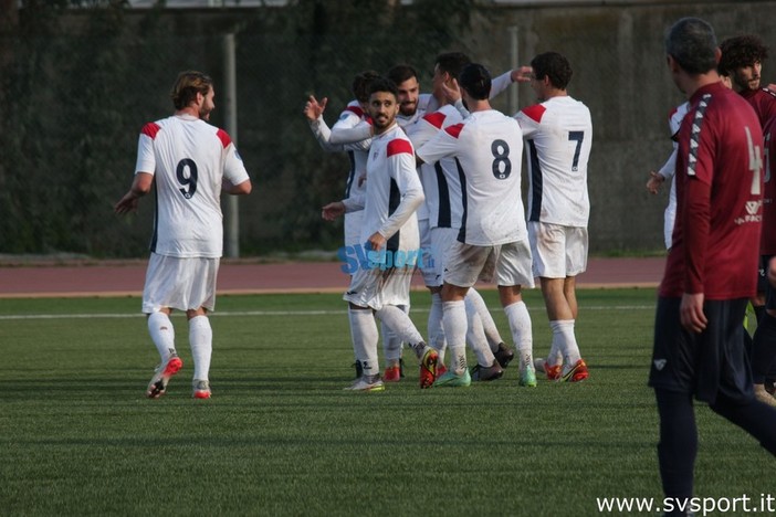 Calcio. Vado, trasferta in Val d'Aosta per ritrovare continuità: alle 14.30 è sfida al PDHAE
