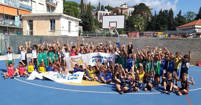 Minibasket, ad Alassio quasi cento bimbi per la Festa del Centenario della Federazione