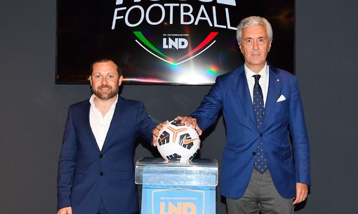 Calcio. Presentato il nuovo pallone dei dilettanti, si chiama Nike Academy Pro Team e sarà personalizzato per ogni regione