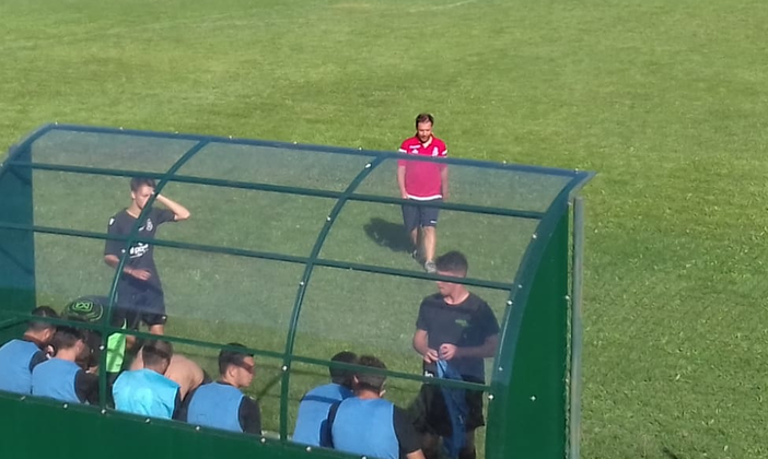 Calcio, allenatori. Deroga confermata, i tecnici esonerati entro fine anno potranno tornare in panchina Calcio, allenatori. Deroga confermata, i tecnici esonerati entro fine anno potranno tornare in panchina