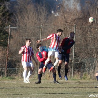 Calcio. Prima Categoria A e B: il clou è Pontelungo-Carcarese, la Sampierdarenese cerca l'allungo momentaneo in vetta