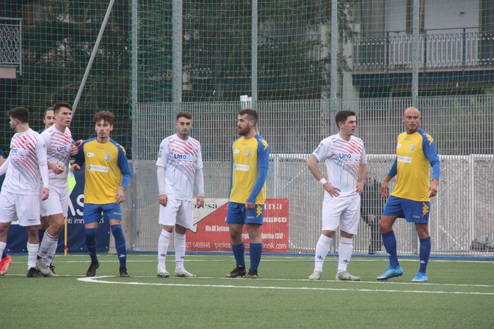 Calcio. Eccellenza, rush finale verso la poule playoff: spiccano Genova Calcio-Pietra Ligure e Finale-Taggia Calcio. Eccellenza, rush finale verso la poule playoff: spiccano Genova Calcio-Pietra Ligure e Finale-Taggia