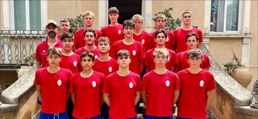 Pallanuoto, Under 18: la Rari Nantes Savona chiude sul podio, è terzo posto per i biancorossi Pallanuoto, Under 18: la Rari Nantes Savona chiude sul podio, è terzo posto per i biancorossi