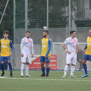 Calcio. Eccellenza, rush finale verso la poule playoff: spiccano Genova Calcio-Pietra Ligure e Finale-Taggia