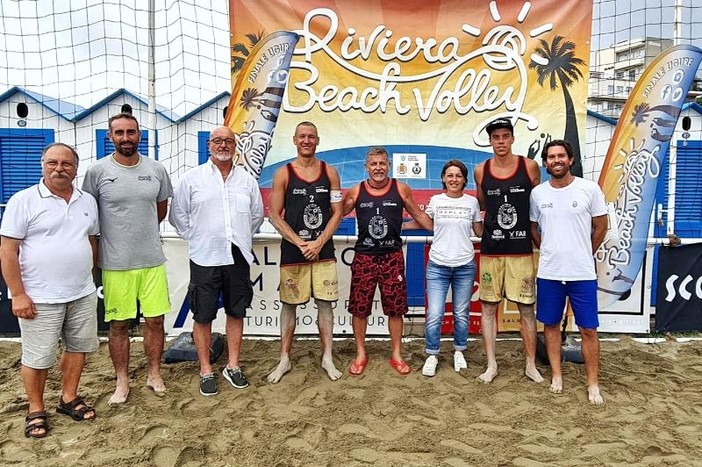 Riparte Riviera Beach in grande, un successo il B12500 di Albissola Marina Riparte Riviera Beach in grande, un successo il B12500 di Albissola Marina