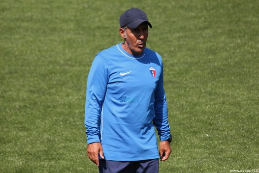 Calcio | Vado. Mister Pastorino dopo il successo sulla Juventus Under 23: "Il risultato conta poco, ma ho visto cose discrete" (VIDEO) Calcio | Vado. Mister Pastorino dopo il successo sulla Juventus Under 23: "Il risultato conta poco, ma ho visto cose discrete" (VIDEO)