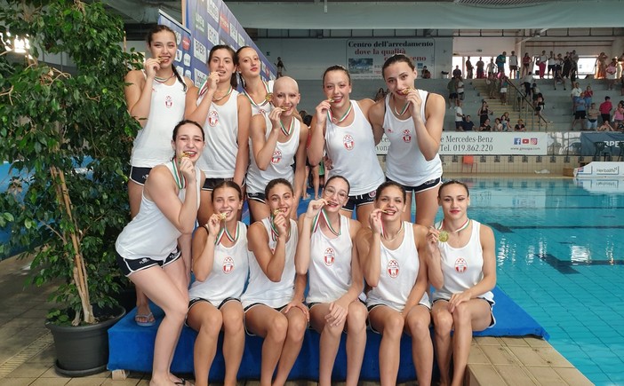 Nuoto Artistico, Campionati Italiani. Rari d'oro nel Libero Combinato, festa grande tra le mura della "Zanelli" Nuoto Artistico, Campionati Italiani. Rari d'oro nel Libero Combinato, festa grande tra le mura della "Zanelli"