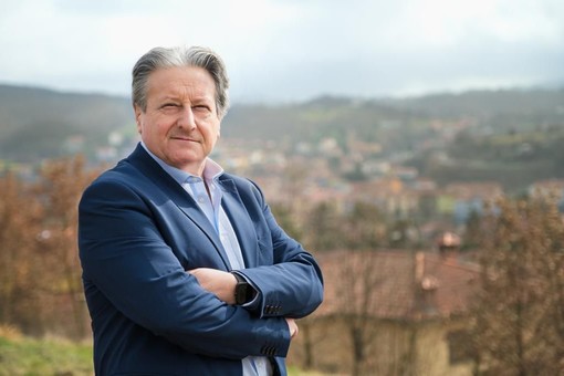 Scontri sugli spalti del "Corrent", la condanna del sindaco Mirri: "Pseudo tifosi venuti a Carcare, vengano puniti penalmente" Scontri sugli spalti del "Corrent", la condanna del sindaco Mirri: "Pseudo tifosi venuti a Carcare, vengano puniti penalmente"