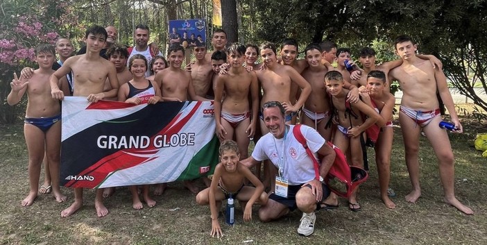 Pallanuoto. I ragazzi della Rari Nantes Savona conquistano la medaglia d'argento all'Haba Waba 2025 Pallanuoto. I ragazzi della Rari Nantes Savona conquistano la medaglia d'argento all'Haba Waba 2025