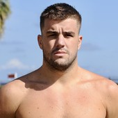 Pallanuoto. Il Settebello batte la Slovacchia con la tripletta di Bruni, nel pomeriggio sfida alla Romania per la vetta del girone D Pallanuoto. Il Settebello batte la Slovacchia con la tripletta di Bruni, nel pomeriggio sfida alla Romania per la vetta del girone D