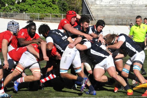 Rugby: il Savona vince lo scontro diretto di La Spezia e si qualifica alla Fase Promozione!