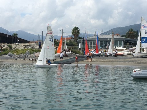 Vela: si è tenuto a Loano il raduno zonale cambio classe Vela: si è tenuto a Loano il raduno zonale cambio classe