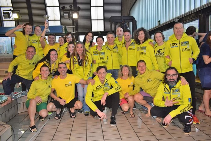Nuoto. La Rari Nantes Cairo si conferma al top, arriva il terzo posto regionale ai Campionati Master