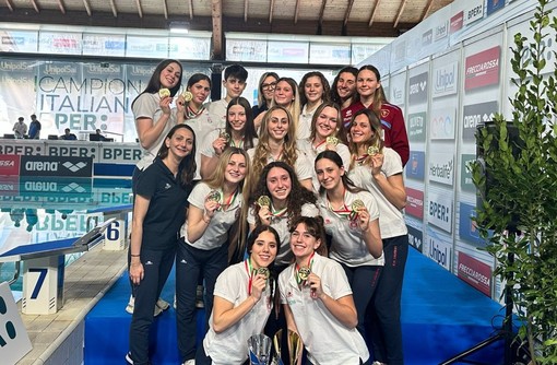 Nuoto Artistico. Lo Scudetto è ancora della Rari Nantes Savona, filotto completato dopo il titolo Juniores Nuoto Artistico. Lo Scudetto è ancora della Rari Nantes Savona, filotto completato dopo il titolo Juniores