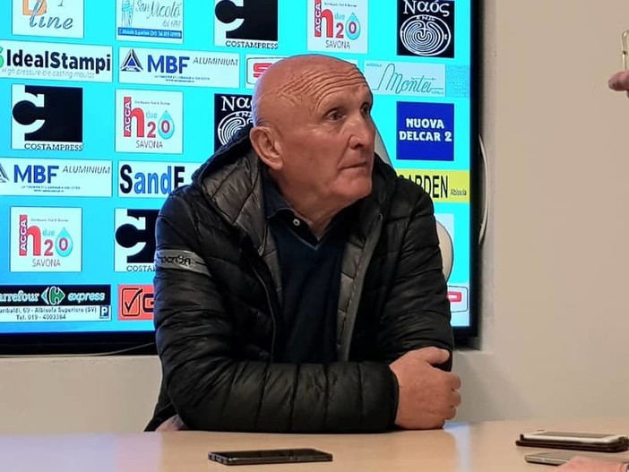 Calcio. Mister Rino Lavezzini riparte dalla Serie D: è il nuovo allenatore del Ghiviborgo Calcio. Mister Rino Lavezzini riparte dalla Serie D: è il nuovo allenatore del Ghiviborgo