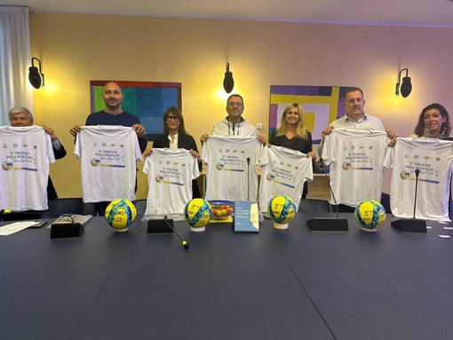 Trofeo Gian Luigi Corti: domenica la 3a edizione della festa del volley giovanile al PalaMaragliano di Genova Trofeo Gian Luigi Corti: domenica la 3a edizione della festa del volley giovanile al PalaMaragliano di Genova