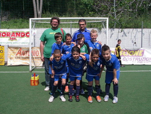 Calcio, Baia Alassio: partita la Spring Cup 2013, ecco i primi risultati e le foto delle squadra partecipanti Calcio, Baia Alassio: partita la Spring Cup 2013, ecco i primi risultati e le foto delle squadra partecipanti