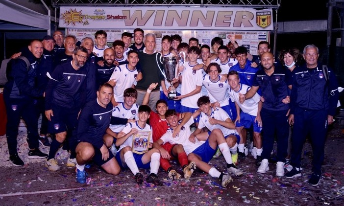 Shalom Cup. La Rappresentativa batte il Napoli e vince il trofeo. In campo anche Bonanni del Vado e Bohli della Sanremese